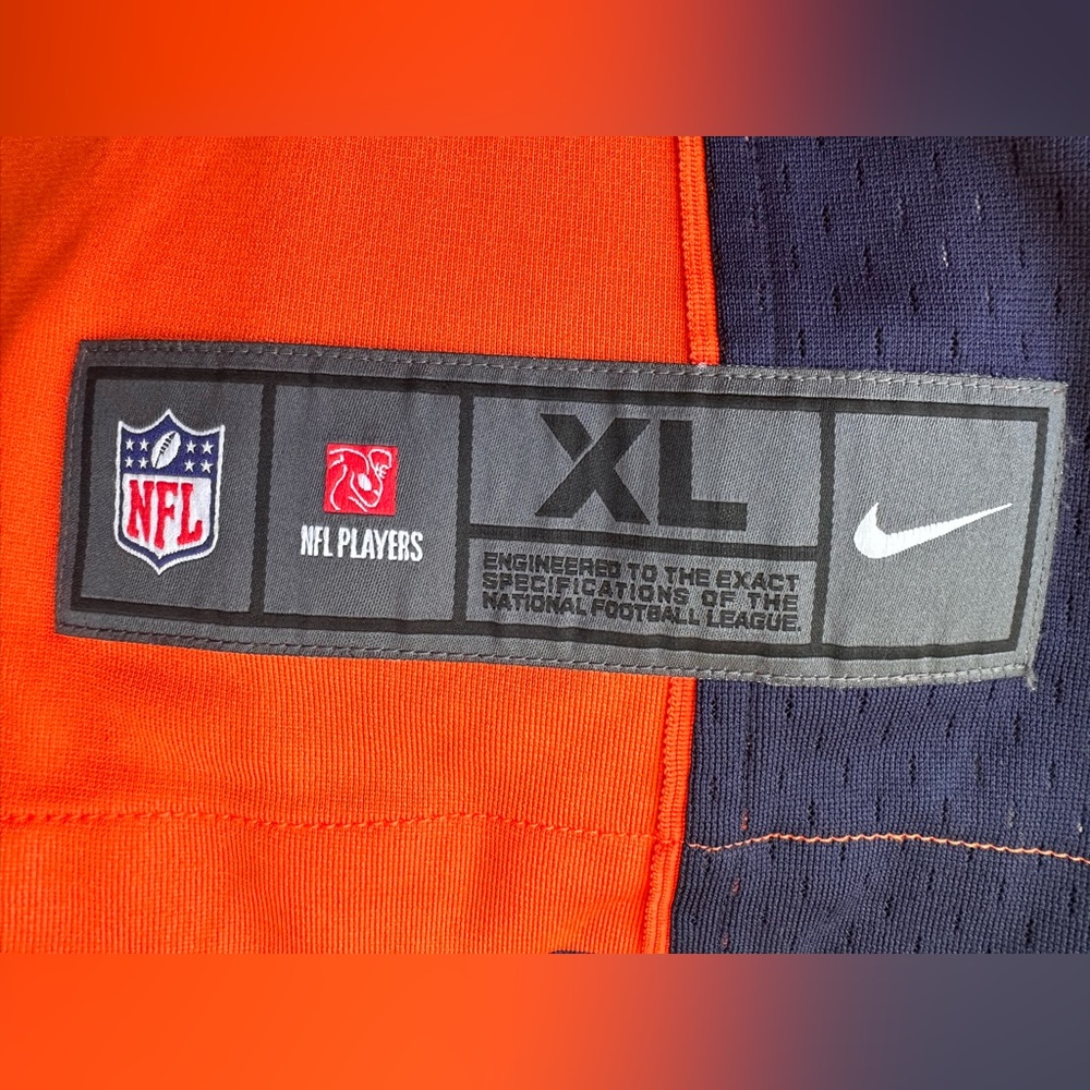 SOLD Nike NFL Denver Broncos Peyton Manning QB #18 - Picture 8 of 9